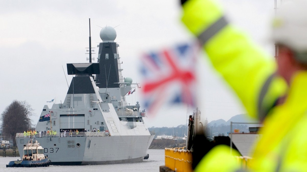 Sturgeon claims Royal Navy shipbuilding could come to independent Scotland