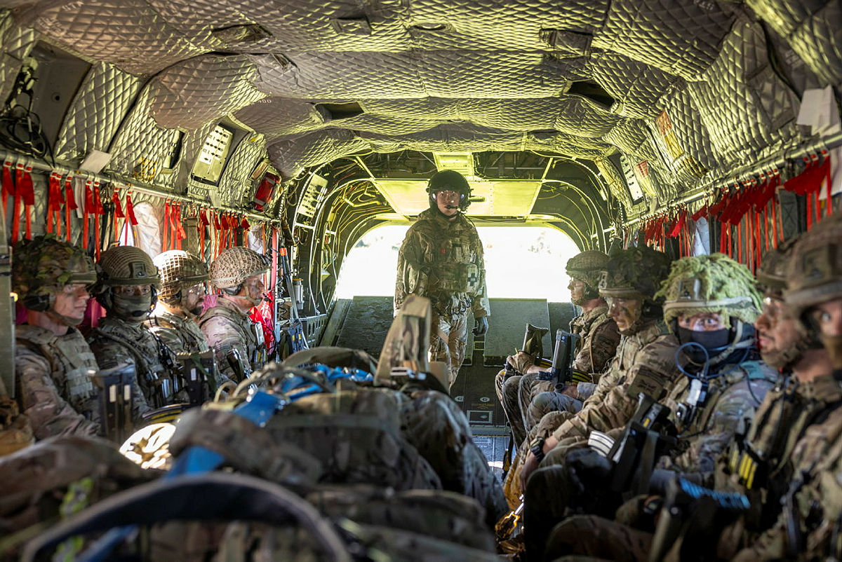 British troops ‘ready to go’ to support peace in Ukraine