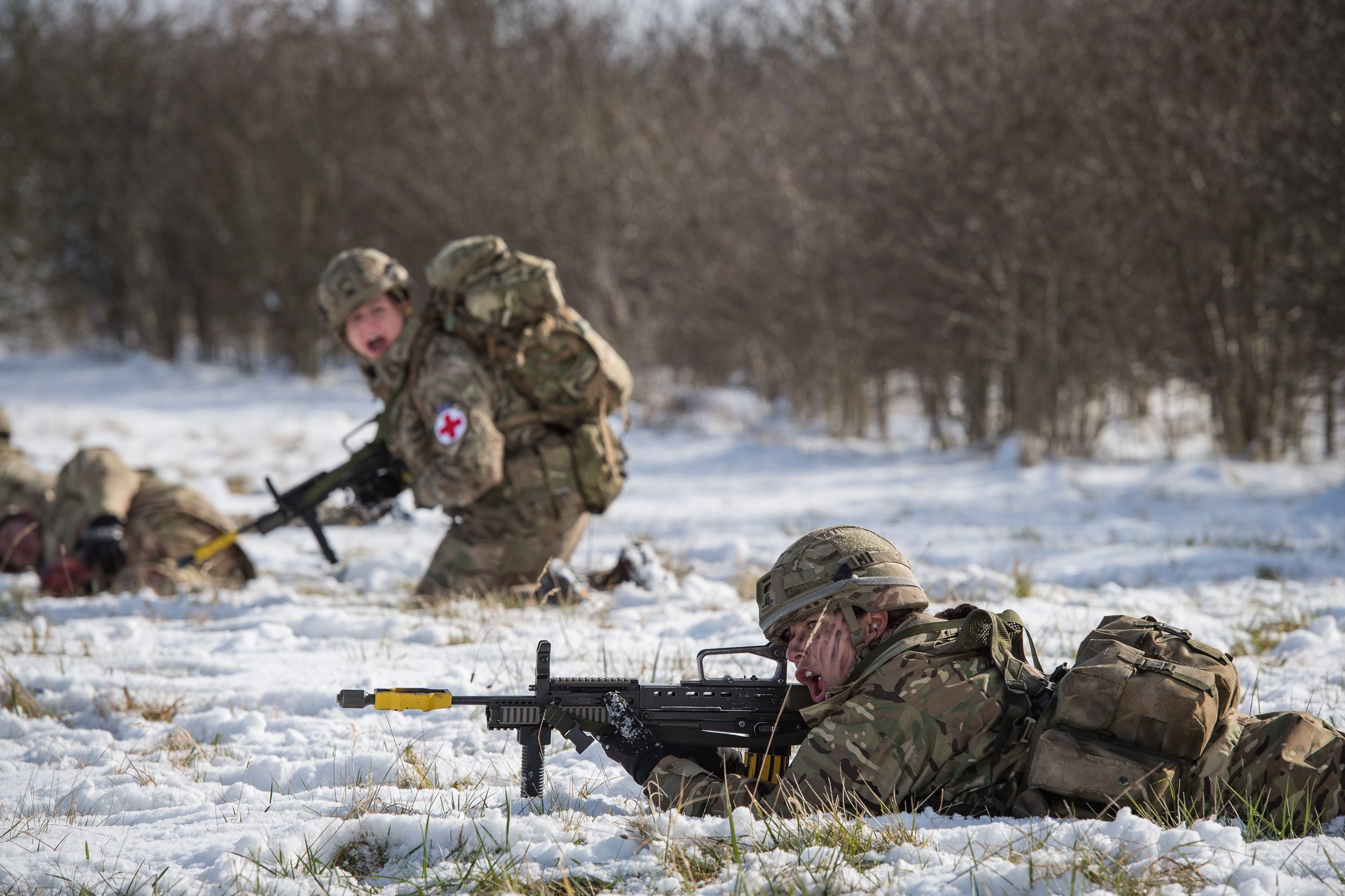 MEDICS TRAIN UNDER FIRE