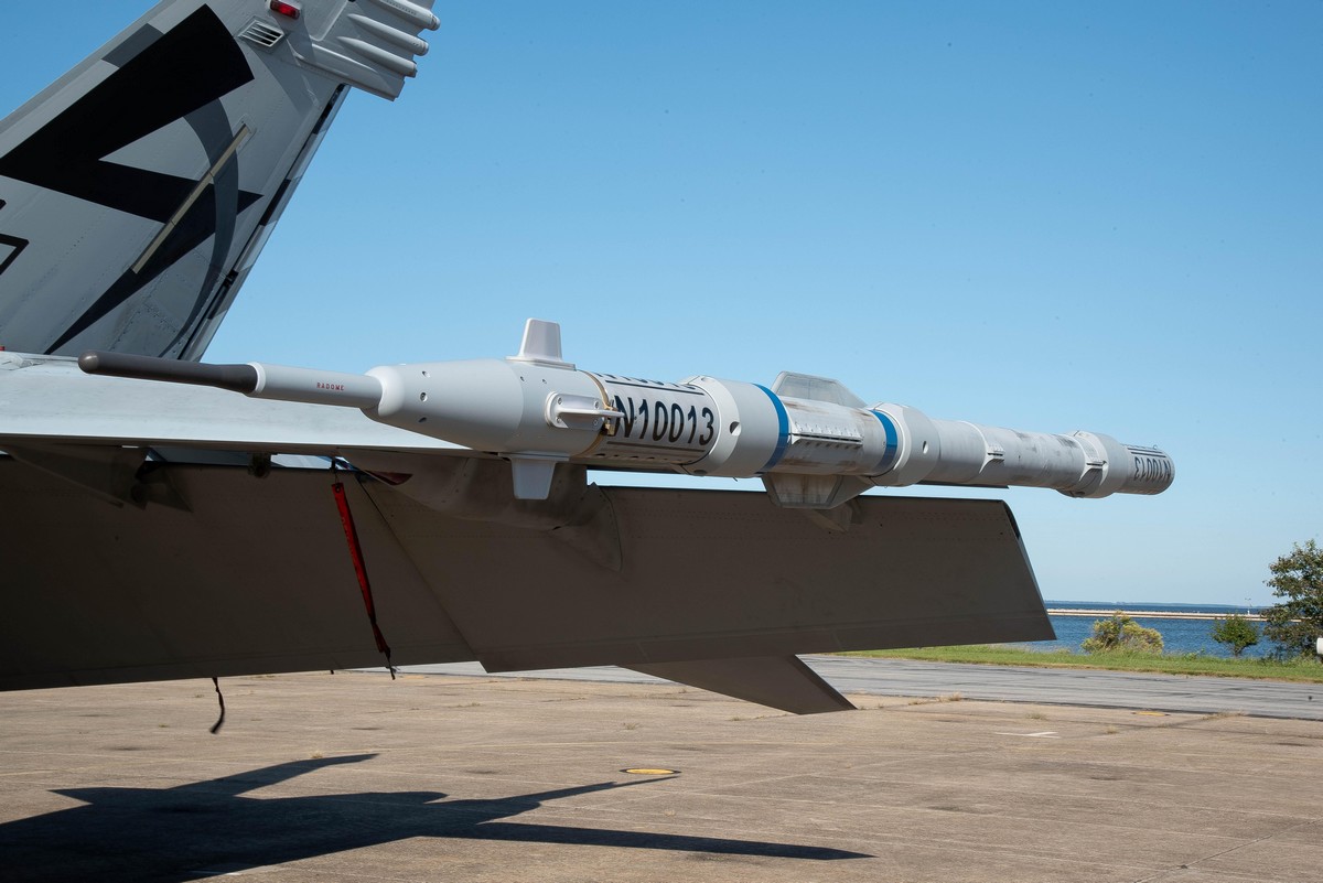 U.S. Navy completes testing of new combat training system