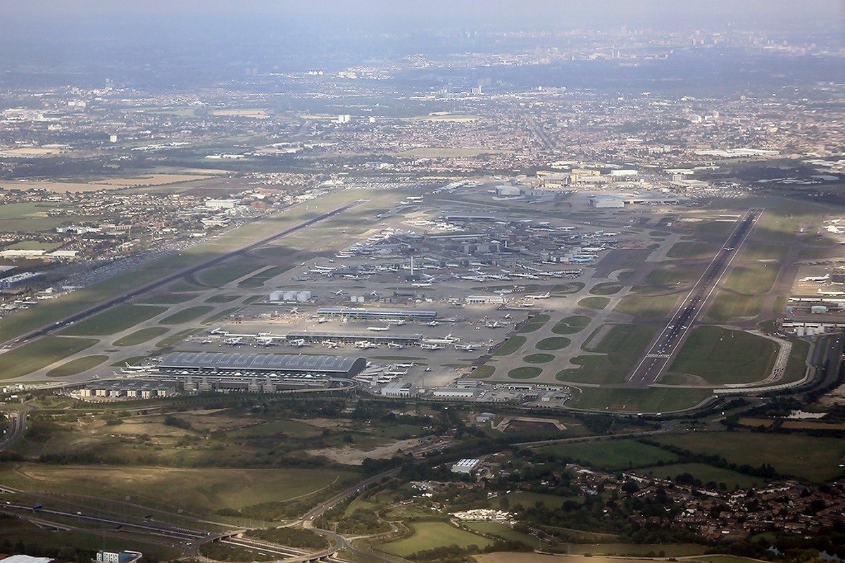 Heathrow airport halts flights due to drone sighting