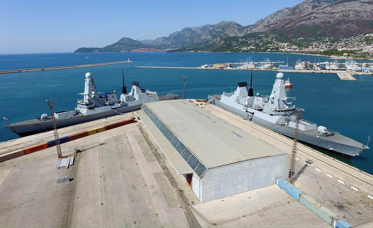 HMS Diamond takes command of NATO task group